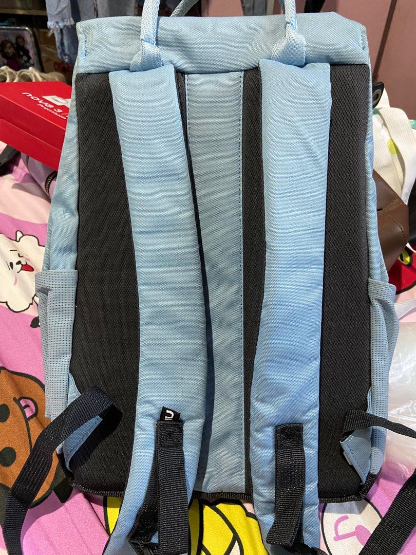 Decathlon backpack 10L (Category: Laptop Bags & Sleeves) located in Malabon City. Submitted by its.angelu (Listing ID 1386736573, Image 3). Description: Decathlon hiking backpack 10L Could be used as a laptop bag Padded straps Used twice.