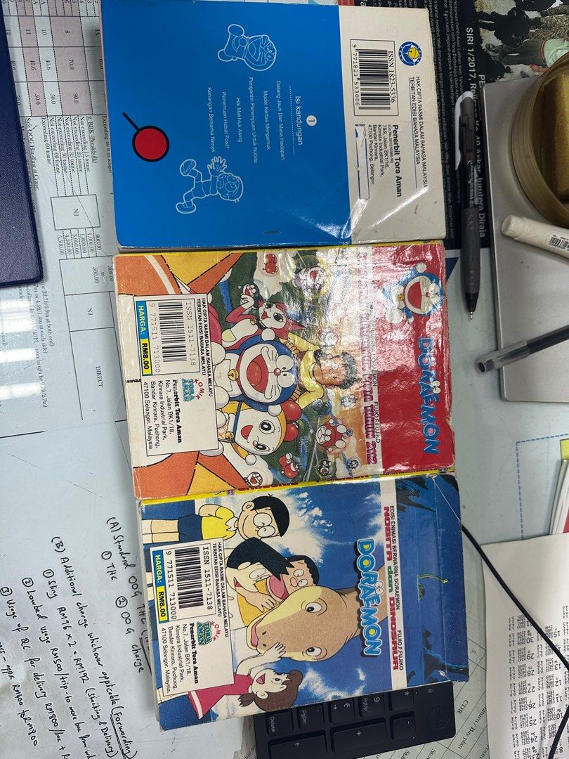 Doraemo (Category: Comics & Manga) located in Ampang. Submitted by kaseinogenfirdaus (Listing ID 1386725447, Image 2). Description: Komik doraemon Cetakan berwarna. Edisi Animasi TV NOBITA dan Donasaur Kelahiran Doaremon pada tahun 2112. Kondisi biasa2. Buku dinasaur ada lekang. 1 buku RM40 Amik semua RM100 Fast payment only Harga tidak termasuk postage..