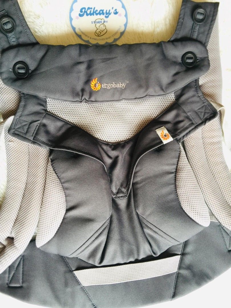 Ergobaby 360 cool air mesh (Category: Carriers & Slings) located in Tuguegarao City. Submitted by kikay.store.ph30 (Listing ID 1386603206, Image 3). Description: ❗NEW ARRIVALS ❗🇱🇷 Brand : Ergobaby 360 air cool mesh Condition: likenew Price : 3500 No stain No discoloration Ready to use From us balikbayan box MOP: GCASH, BDO, MOD: SCO FOR SHIPPING PURPOSE, BUS SHIPPING, JNT, LBC ♥️ 1 day reservation ONLY ♥️ No to rush shipping ♥️ No free shipping