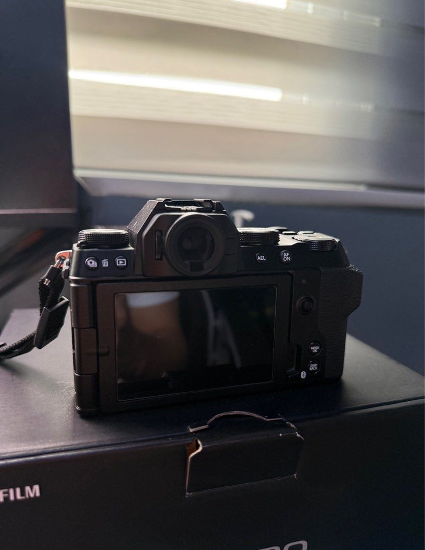 Fujifilm X-S20 (Category: Cameras) located in Baguio. Submitted by whothefisd (Listing ID 1386620449, Image 3). Description: Fujifilm X-S20 Kit (Brand New). RFS: Change of plans. Switched to Ricoh GRII •Everything is in perfect condition. Low Shutter Count. •Ideal for photography & video with pro-level performance. LOW BALLERS WILL NOT BE ENTERTAINED. THANK YOU.