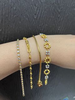(Category: ) located in . Submitted by lovetoshops7 (Listing ID 1386638108, Image 1). Description: .
