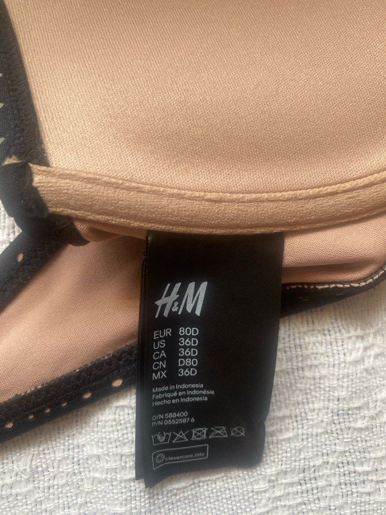 H&M swimwear bra (Category: Bikinis & Swimsuits) located in Manila. Submitted by sample_only (Listing ID 1386605105, Image 2). Description: Brand New RFS-Too big for me 36D Shipping c/o buyer.