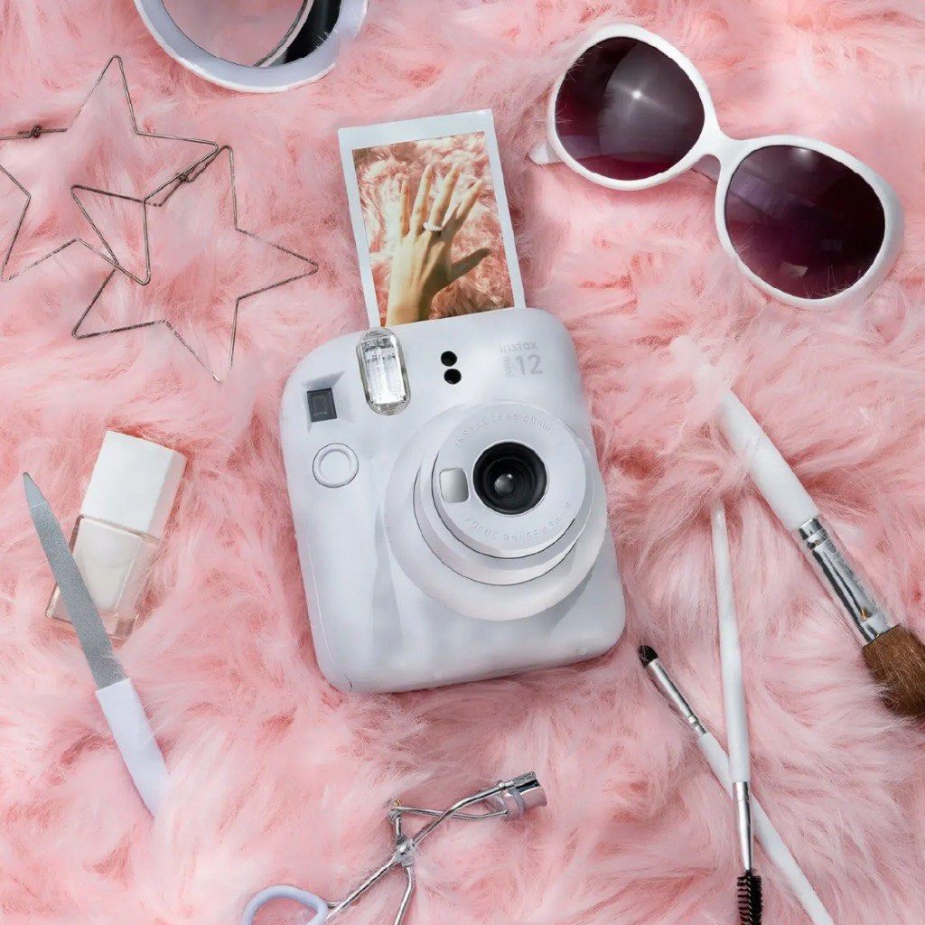 Instax Mini 12 Club Kit Set (Category: Cameras) located in Manila. Submitted by kingofshoppingmall (Listing ID 1386606036, Image 2). Description: Check out Instax Mini 12 Club Kit Set for ₱5,710. We deliver through Sh0pee. Click the link below and click buy now, we will ship it immediately. Thank you! Delivery Timeframe for Sh0pee Orders: Within Metro Manila: 4 to 6 calendar days Outside Metro Manila: 7 to 12 calendar days From Overseas: 9 to 18 