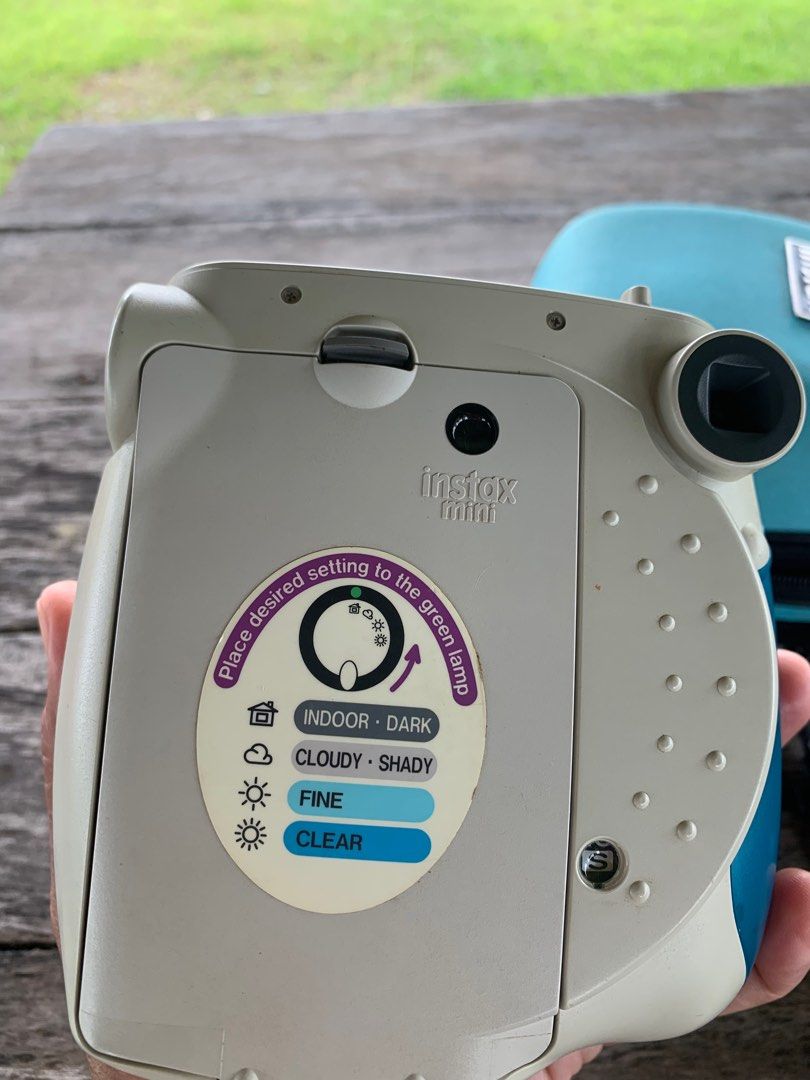 Instax mini 7s by Fujifilm (Category: Cameras) located in Guimba. Submitted by ynok0430 (Listing ID 1386593076, Image 2). Description: User with care,no rust no issue,,lots of memories,, Blue color and with bag.