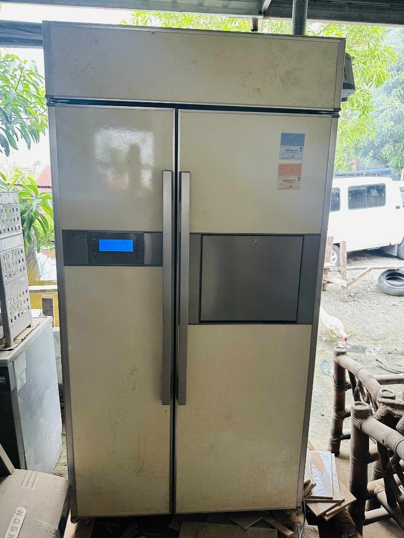Inverter Ref ( Power Ok only) (Category: Refrigerators and Freezers) located in Bulacan. Submitted by mysticdeer.6d7f47 (Listing ID 1386644721, Image 1). Description: Samsung Inverter Ref French Door Type Power Ok Only.