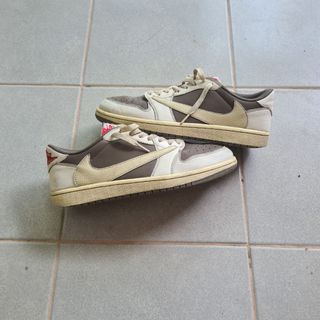 (Category: ) located in . Submitted by shoes_picious (Listing ID 1386598850, Image 1). Description: .