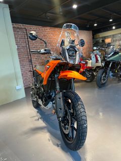 (Category: ) located in . Submitted by Premium.Moto (Listing ID 1386700038, Image 1). Description: .