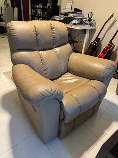 (Category: ) located in . Submitted by limwillie (Listing ID 1386707038, Image 1). Description: .