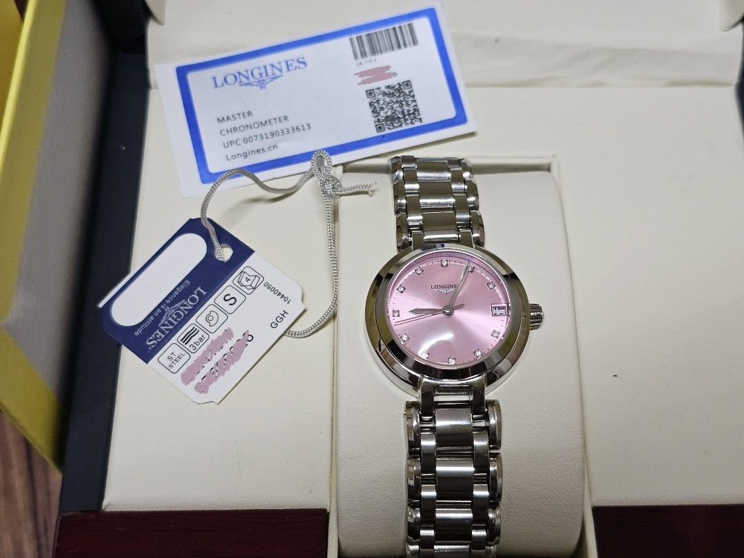 Longines Primaluna Sunray Pink 30mm (Category: Luxury Watches) located in Cavite. Submitted by hausofjam (Listing ID 1386592440, Image 2). Description: Longines Primaluna 30mm Sunray Pink Dial with box, booklet and warranty card 98% Smooth issue: with unnoticeable scratch on glass RFS: Decluttering..