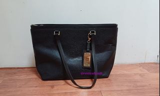 (Kategori: ) berada di . Dikirim oleh tamimungil (ID iklan 1386730147, Gambar 1). Deskripsi: .