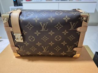 (Category: ) located in . Submitted by chicncosycloset (Listing ID 1386593646, Image 1). Description: .