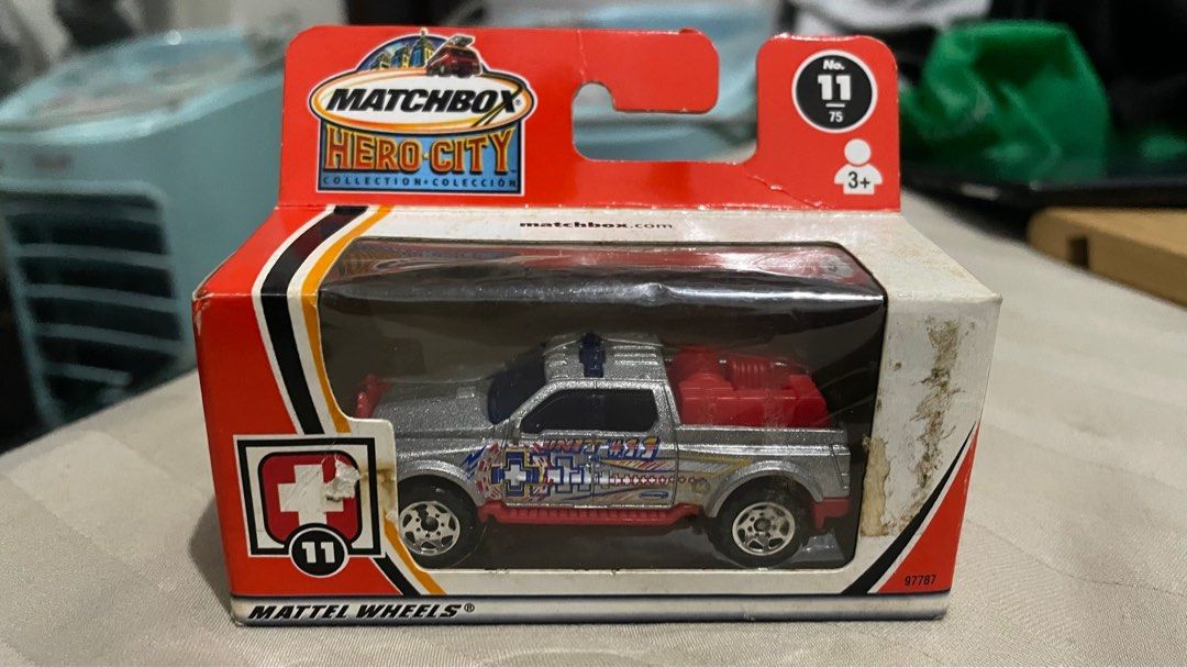 Matchbox Hero City Emergency Response 4x4 (Category: Vehicle & Diecast Models) located in Quezon City. Submitted by jackpotdecluttering (Listing ID 1386746278, Image 1). Description: Matchbox Hero City Emergency Response 4x4 - WYSIWYG - For decluttering - Quezon City.