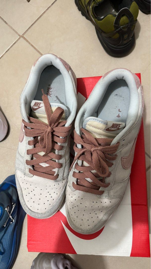Nike Dunk Low Fossil Rose (Category: Sneakers) located in Manila. Submitted by offthehype (Listing ID 1386719060, Image 3). Description: Nike Dunk Low Fossil Rose Size 10 US Mens Without box 8.5/10 condition Just dirty No sole seps and heel drags Price is fixed Meetups: Weekends near pasig rotonda or arcovia Delivery via grab lalamove etc, fee by buyer..