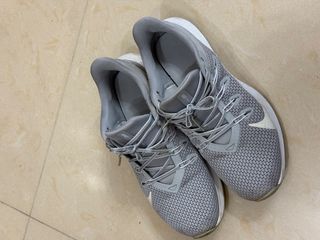 （分類：）位於 。 由 smallccu 提交（商品編號 1386697660，圖片 1）。簡介： 。