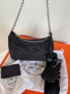 (Category: ) located in . Submitted by fashiontherapyph (Listing ID 1386633365, Image 1). Description: .