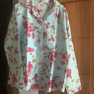 (Kategori: ) berada di . Dikirim oleh dinisstuff (ID iklan 1386602087, Gambar 1). Deskripsi: .