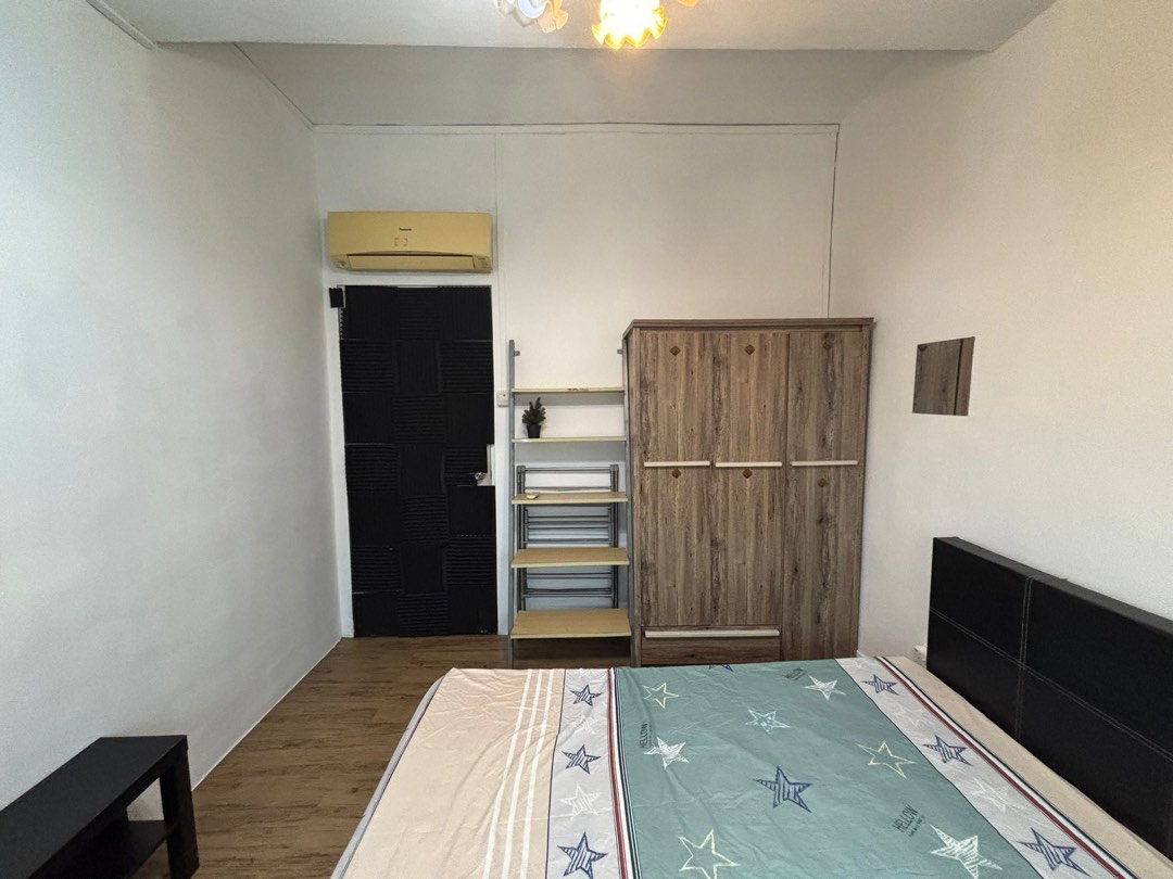 (Category: ) located in . Submitted by idealhome2025 (Listing ID 1386626628, Image 1). Description: .