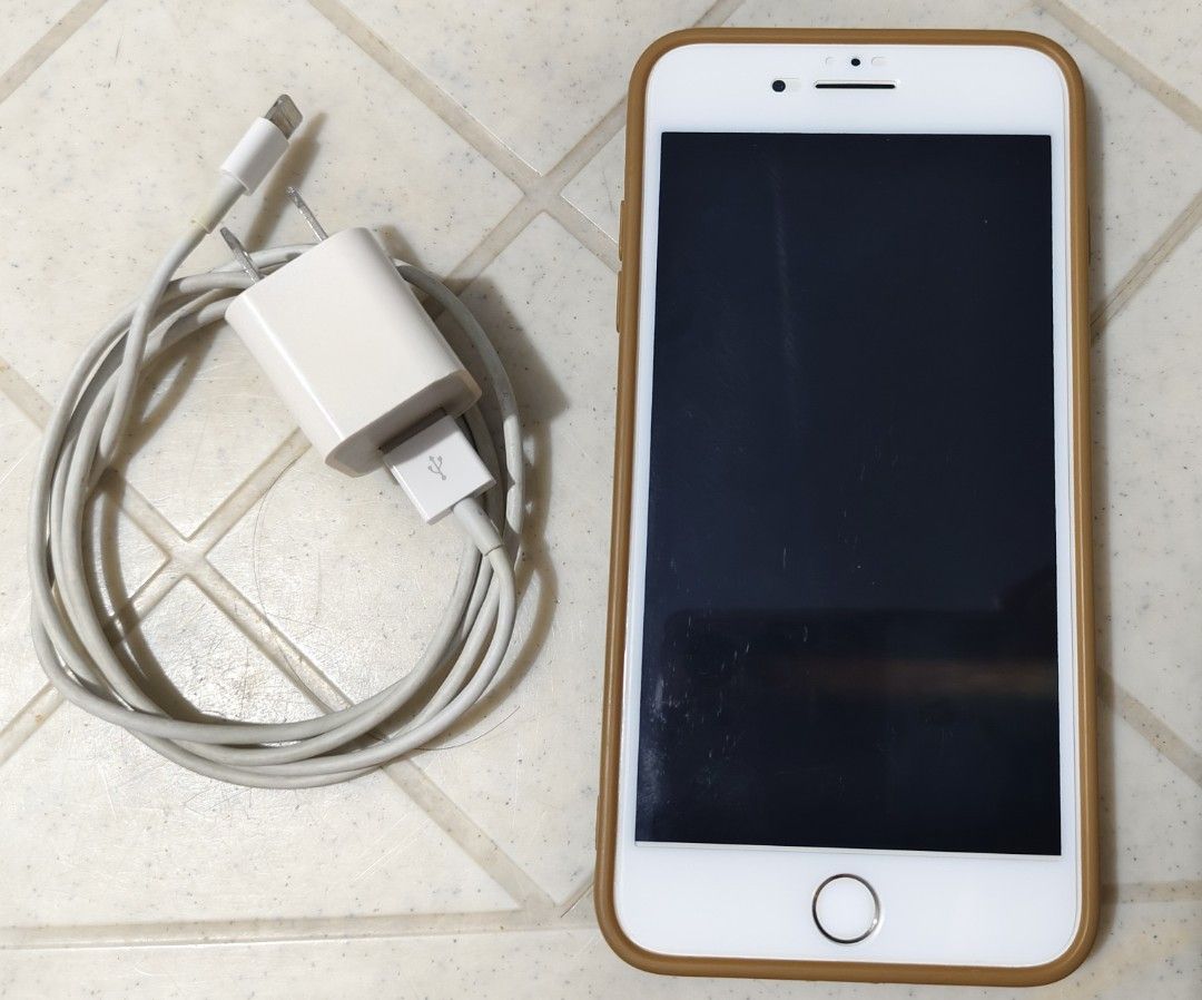 Rush Sale Iphone 7 plus 256GB (Category: iPhone 7 Series) located in Quezon City. Submitted by vperello1 (Listing ID 1386685222, Image 1). Description: .