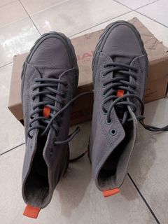 (Kategori: ) berada di . Dikirim oleh itsyulia (ID iklan 1386601008, Gambar 1). Deskripsi: .