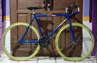 (Kategori: ) berada di . Dikirim oleh muhammadsa55537 (ID iklan 1386769936, Gambar 1). Deskripsi: .