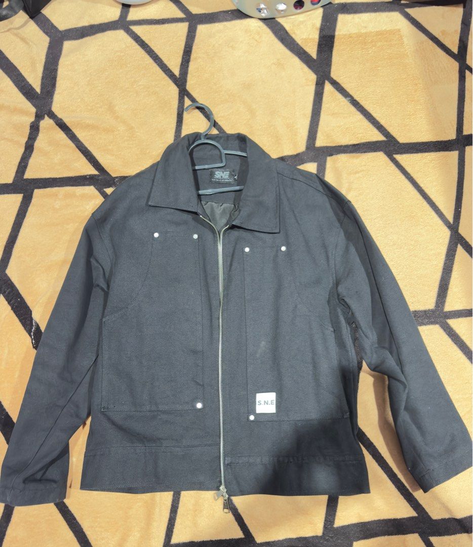 Somethingnotessential double work jacket (Category: Coats, Jackets and Outerwear) located in Kuching. Submitted by faizaizuddin15 (Listing ID 1386712593, Image 1). Description: .