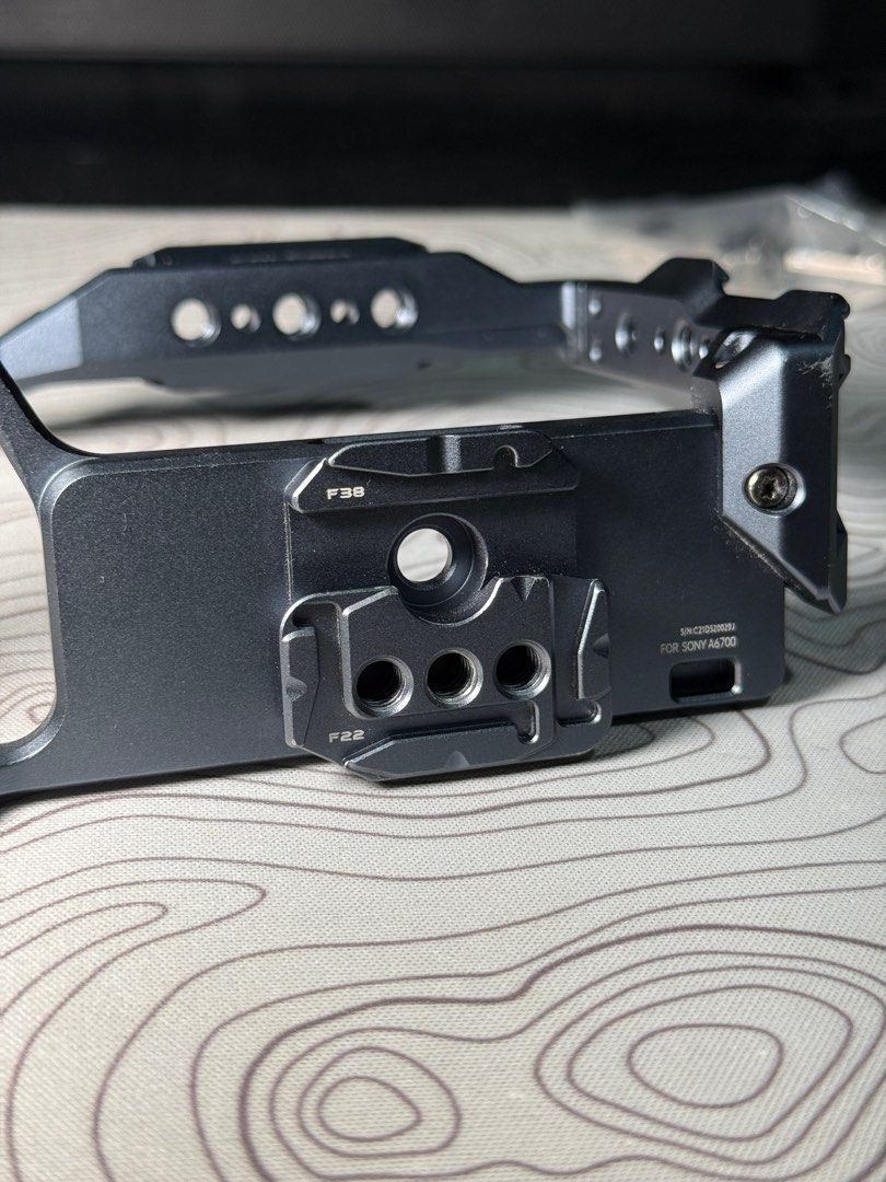 Sony A6700 Falcam Ulanzi Rig Cage, Photography, Cameras on Carousell