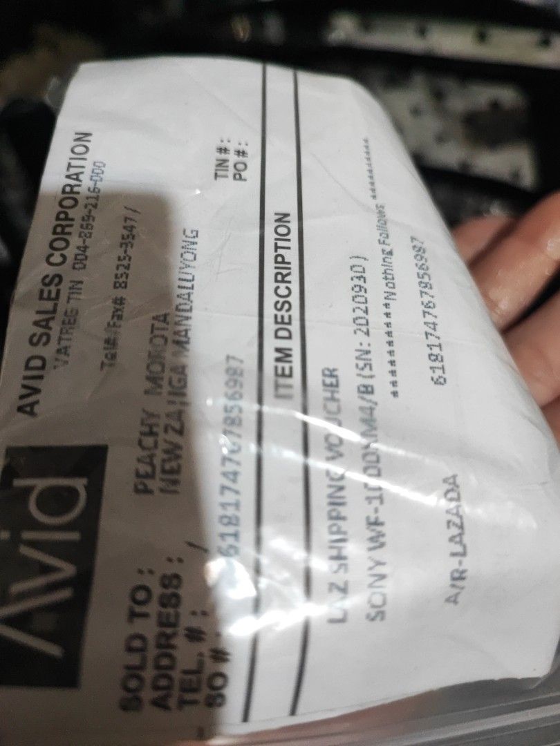 Sony wf1000m4 (Category: Earphones) located in Mandaluyong City. Submitted by peachymorota (Listing ID 1386772032, Image 2). Description: binili KO sya for my bday Sana Dec. kaso malaki SA tenga KO so I bought another brand ..so Di KO tlg na enjoy ung dream earphones KO .mas nakakapang hinayamg if malaglag Lang KC malaki sakin ata wala . still have receipt ect. just not earbuds extra bili k nlng . Kasi lipat ako Ng house naiwan ung extra earbuds.