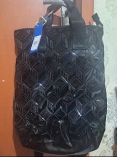 (Kategori: ) berada di . Dikirim oleh rahmey118 (ID iklan 1386682633, Gambar 1). Deskripsi: .