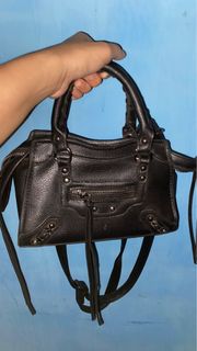 (Kategori: ) berada di . Dikirim oleh albianno1232109 (ID iklan 1386715753, Gambar 1). Deskripsi: .