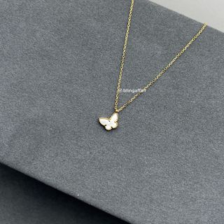 (Category: ) located in . Submitted by theblingaffair (Listing ID 1386689946, Image 1). Description: .