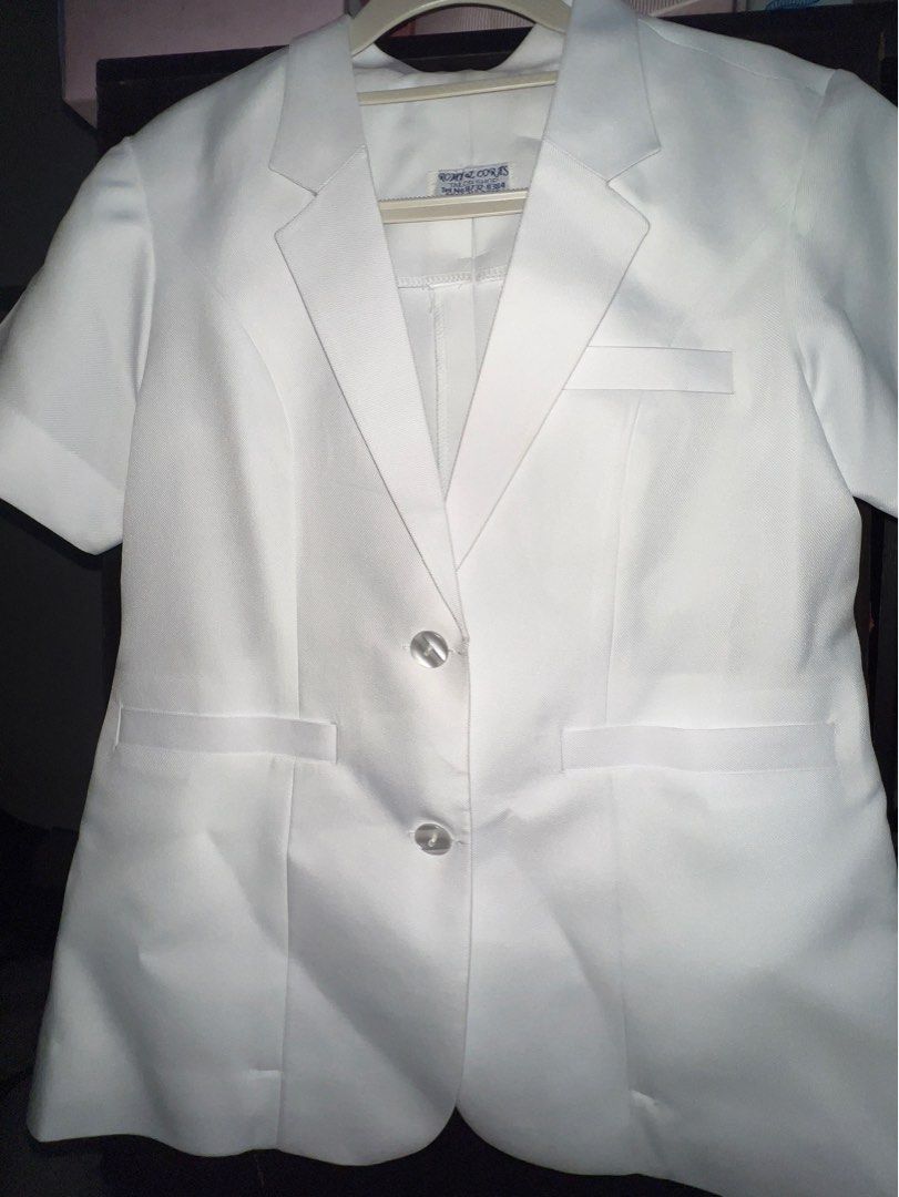 White coat short sleeve (Category: Coats, Jackets and Outerwear) located in Quezon City. Submitted by CLing (Listing ID 1386594036, Image 1). Description: Selling (1) new short sleeves coat from Romy & Cora’s Size: Large Slightly nego Grab/Lalamove Loc: QC.