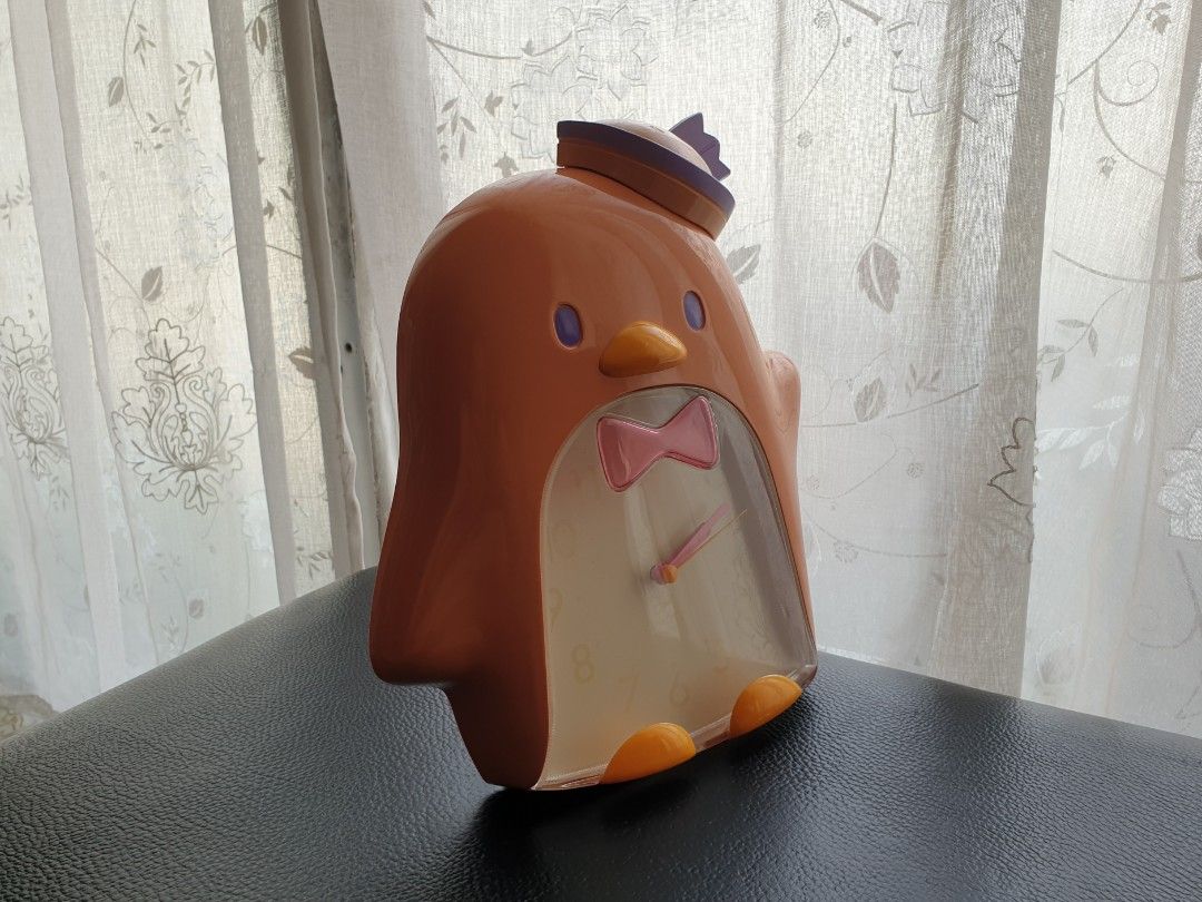 1979 Sanrio Tuxedo Sam Wall Desk Clock (Category: Clocks) located in Quezon City. Submitted by WasalakTwo (Listing ID 1386836183, Image 3). Description: Rare and hard to come by 46 year old clock from Sanrio Bought in Japan JDM 9.5" height 8.5" width Good working condition Accurate timekeeping Open for delivery nationwide.