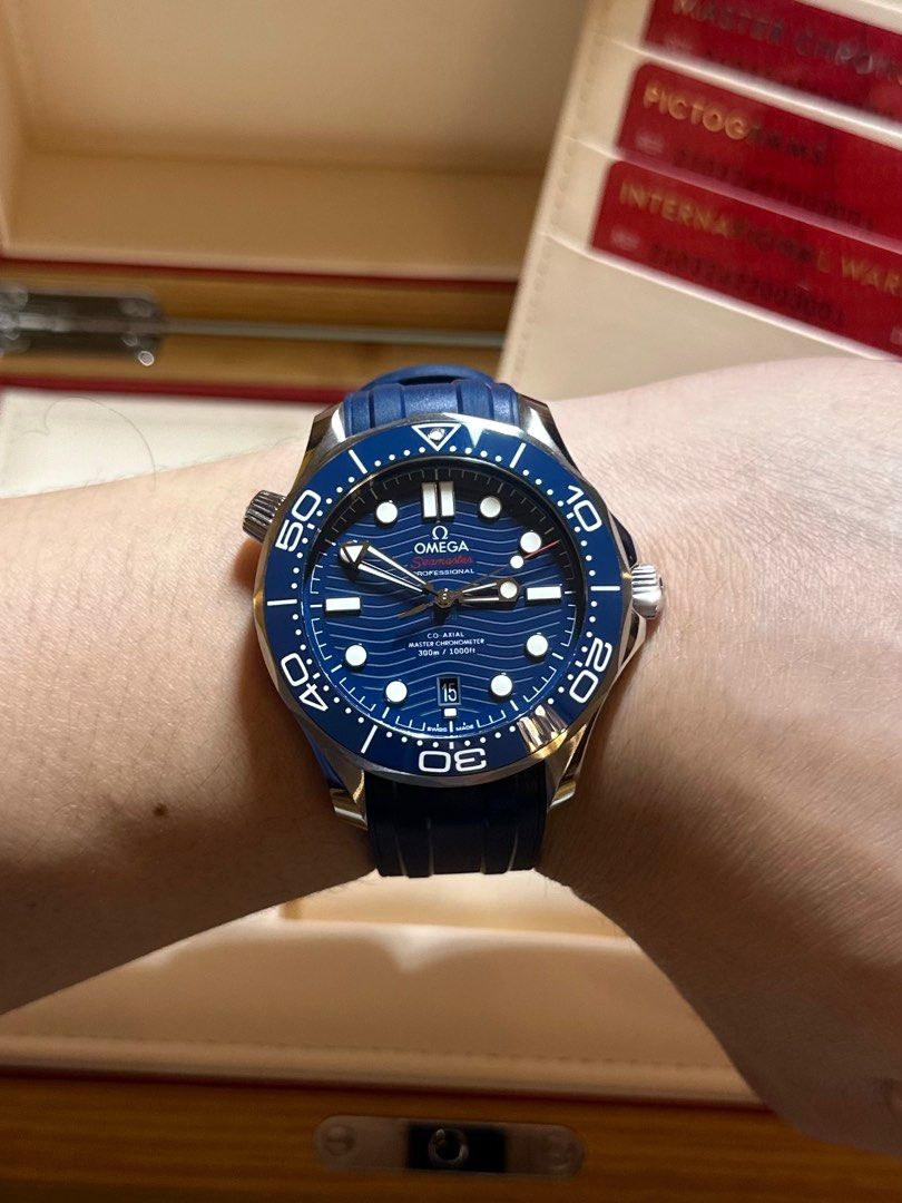 2023 Omega Seamaster Diver 300M (Category: Luxury Watches) located in Manila. Submitted by hourglassgalleryph (Listing ID 1386803451, Image 3). Description: For Sale/ Trade : 🏷️ ₱205k only! - still negotiable 2023 Omega Seamaster Diver 300M Ref no. 210.32.42.20.03.001 42mm Blue Wave Dial Brand New Condition 9.9/10 Local AD - Warranty until 2028 Complete Set w/ Purchase Receipt Open for Authentication. Guaranteed Authentic or Money Back. Meet ups