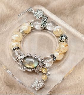 由 foxandmoon (刊登 ID 1386845526，圖片 1) 提交，位於 的 (類別：)，說明：。