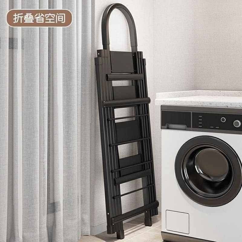 5 layer ladder with hanging rack (Category: Ladders & Steps) located in Manila. Submitted by jelai.cybyb (Listing ID 1386784397, Image 3). Description: .