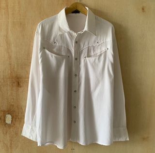 (Kategori: ) berada di . Dikirim oleh thriftingmate (ID iklan 1386818550, Gambar 1). Deskripsi: .