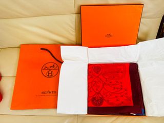 (Category: ) located in . Submitted by jia_mikaaa (Listing ID 1386415598, Image 1). Description: .