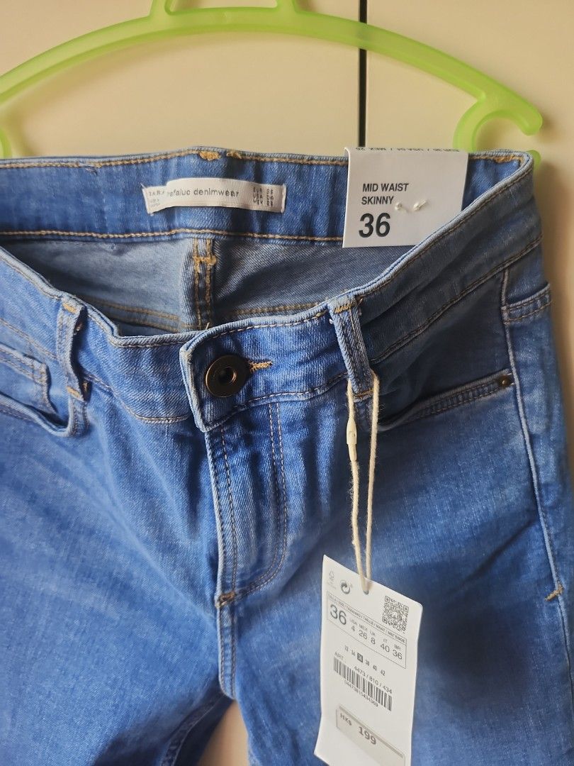 Bnew mid waist skinny (Category: Jeans) located in Manila. Submitted by atan2025 (Listing ID 1386787922, Image 2). Description: .