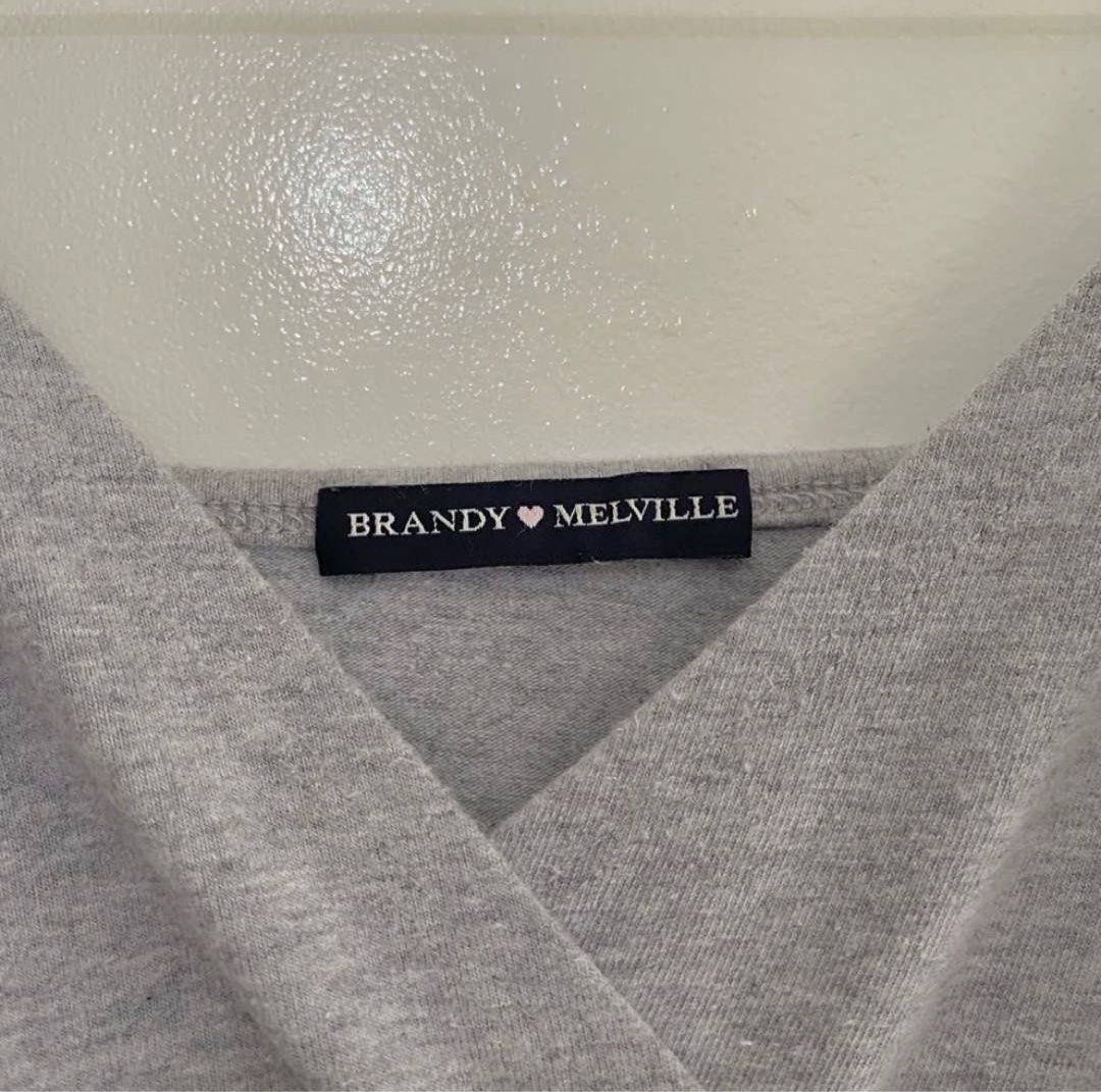 Brandy Melville Amara Tanm Top Gray (Category: Sleeveless) located in Manila. Submitted by sellingmystufffff (Listing ID 1386960924, Image 2). Description: .