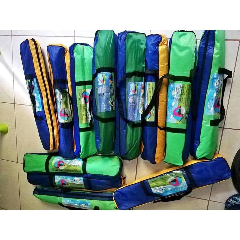Camping tent (Category: Hiking & Camping) located in Manila. Submitted by jelai.cybyb (Listing ID 1386784347, Image 1). Description: Camping tent manual 2 person 700 4 person 750 6 person 850 8 person 950.