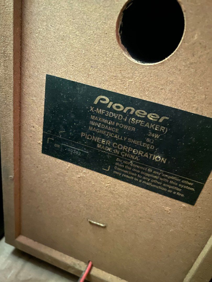 Defective Pioneer speaker system (Category: Soundbars, Speakers & Amplifiers) located in Marikina City. Submitted by janellyma (Listing ID 1382773657, Image 2). Description: stereo not working anymore but speakers still working. Can be used for parts or can be repaired. Negotiable.