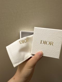 Dior 珠寶盒連防塵袋64179999367425110