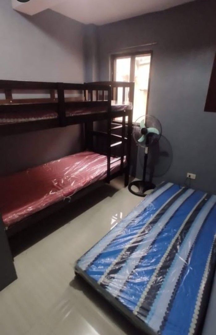 Female Bedspacer (Category: Room Rentals) located in Manila. Submitted by tim.tim4 (Listing ID 1386877526, Image 1). Description: Female Bedspace (located at T.Gener St. Kamuning QC) 1 month advance -water and electricity included - with kitchen and common cr - with free bed frame foam uratex(bring pillow, blanket) - with fan, with built-in cabinets - accessible to public transpo, one ride to cubao, tomas morato etc - 3 persons each room Requirem