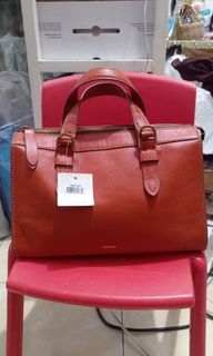 (Kategori: ) berada di . Dikirim oleh gonnastuff (ID iklan 1386791655, Gambar 1). Deskripsi: .