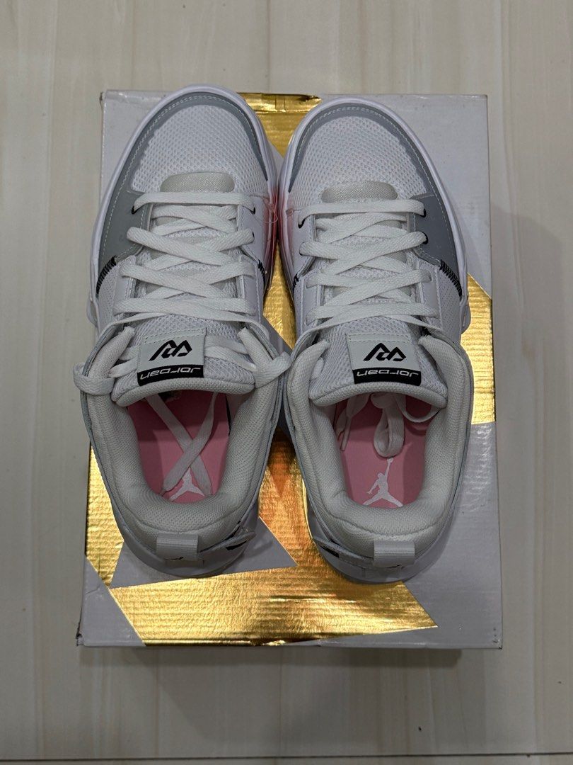Jordan One Take 5 PF (Category: Sneakers) located in Manila. Submitted by jj11662 (Listing ID 1386784632, Image 3). Description: Jordan One Take 5 PF White/Black-Artic Punch ORIGINAL‼️bought from Malaysia size 9.5 for men - UK 8.5 - BR 41 - CM 27.5 - EUR 43 .
