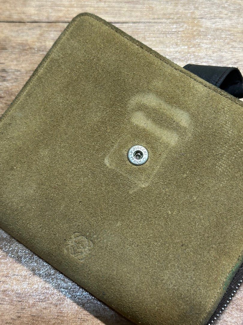 Loewe Suede Wallet (Category: Luxury Bags & Wallets) located in Bacolod City. Submitted by dannnsoy (Listing ID 1386939395, Image 2). Description: Loewe Suede Wallet •In very good condition •Issue: Dirt and minimal signs of usage •Price: 1499 only.
