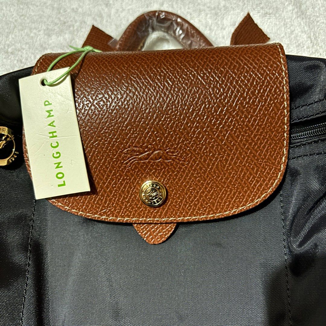 Longchamp classic backpack black (Category: Backpacks) located in Quezon City. Submitted by active_assets (Listing ID 1386913958, Image 2). Description: ❗️SEND A MESSAGE ONLY IF YOU’RE A SURE BUYER. Will only reply to serious buyers. Thank you 🙏🏻 ❗️This item is AVAILABLE. ❗️All actual photos posted already. I took the photos myself. ❗️Color may vary due to lighting when photo was taken. Color usually lighter in person ❌No COD ❌No swap .