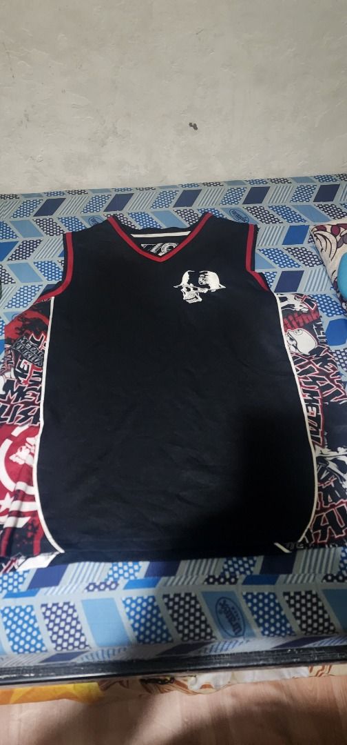 Metal mulisha tank jersey (Category: Activewear) located in Manila. Submitted by flsunico (Listing ID 1386816969, Image 1). Description: Size large.