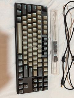 (Category: ) located in . Submitted by louisliu09221229 (Listing ID 1386896543, Image 1). Description: .