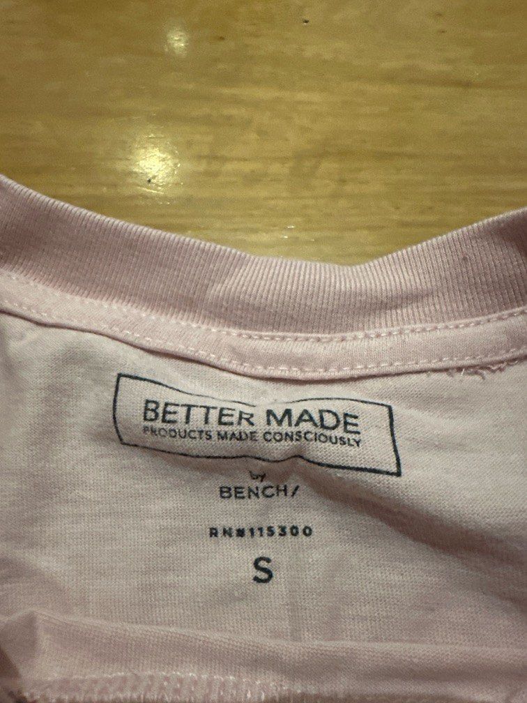 Pink Bench Men’s Shirt (S size) (Category: Tshirts & Polo Shirts ) located in Makati City. Submitted by albert___ (Listing ID 1386861548, Image 3). Description: Pink bench tshirt! Size: S Width: 19.6in Length: 23.6in.